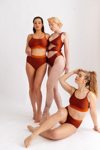 Spodní díl retro s vysokým pasem, v oranžovo-hnědé kombinaci