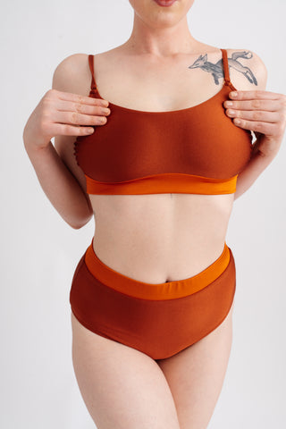 Spodní díl retro s vysokým pasem, v oranžovo-hnědé kombinaci