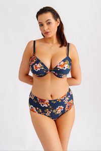 Spodní díl plavek tvarující s vysokým pasem, s květinovým vzorem