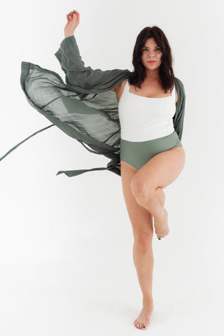 Jednodílné zeštíhlující plavky s kontrastním designem, zelené